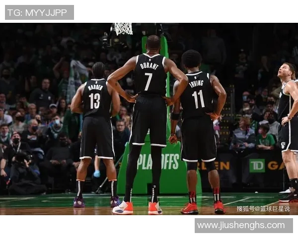 勇士与篮网激战正酣2月26日精彩对决回顾与分析 勇士与篮网激战正酣2月26日精彩对决回顾与分析